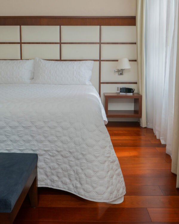 Sobrecama Hotelero