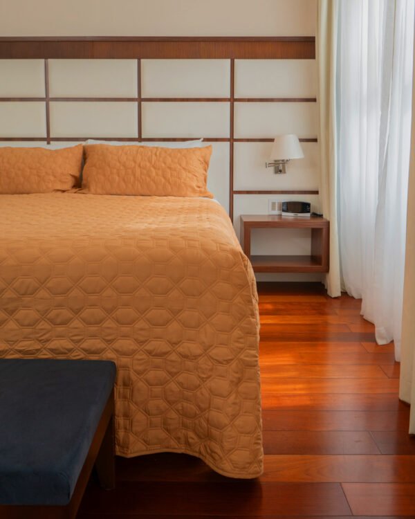 Sobrecama Hotelero
