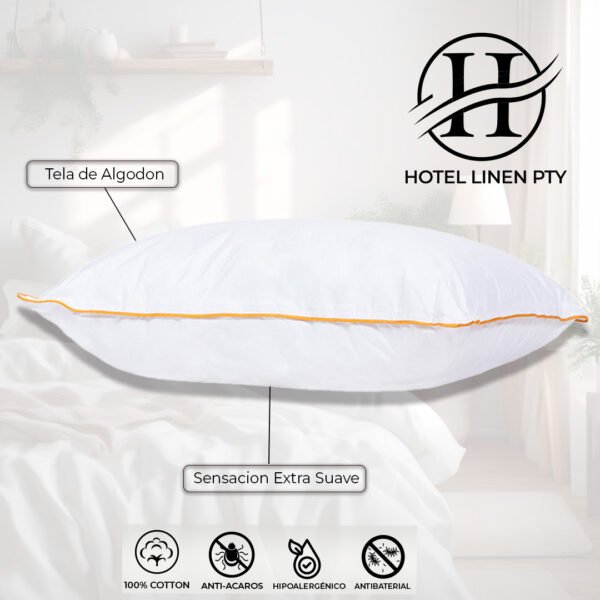 Almohada hotelera